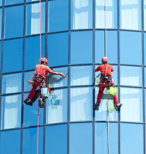 Мытье фасадов промальпинистами в Сортавале